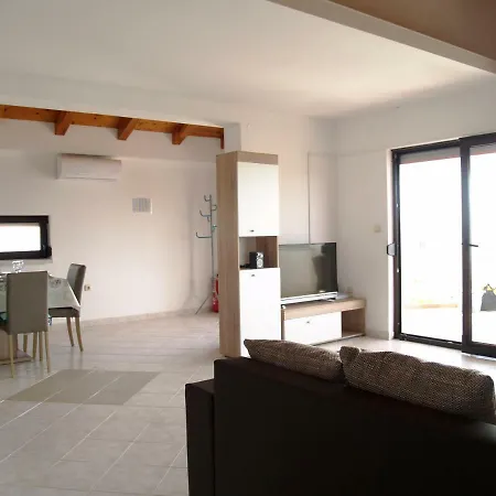 Holiday Paloma Appartement *
